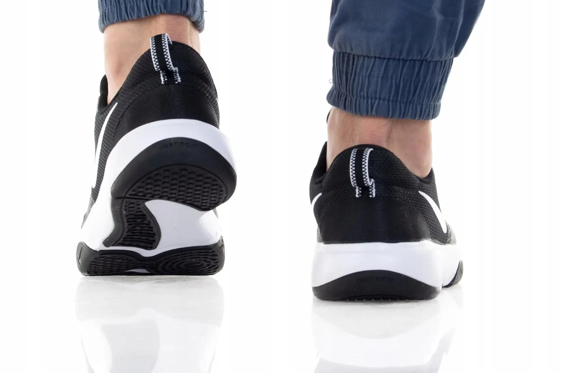 Zapatillas Nike City Rep TR Negro 3/5