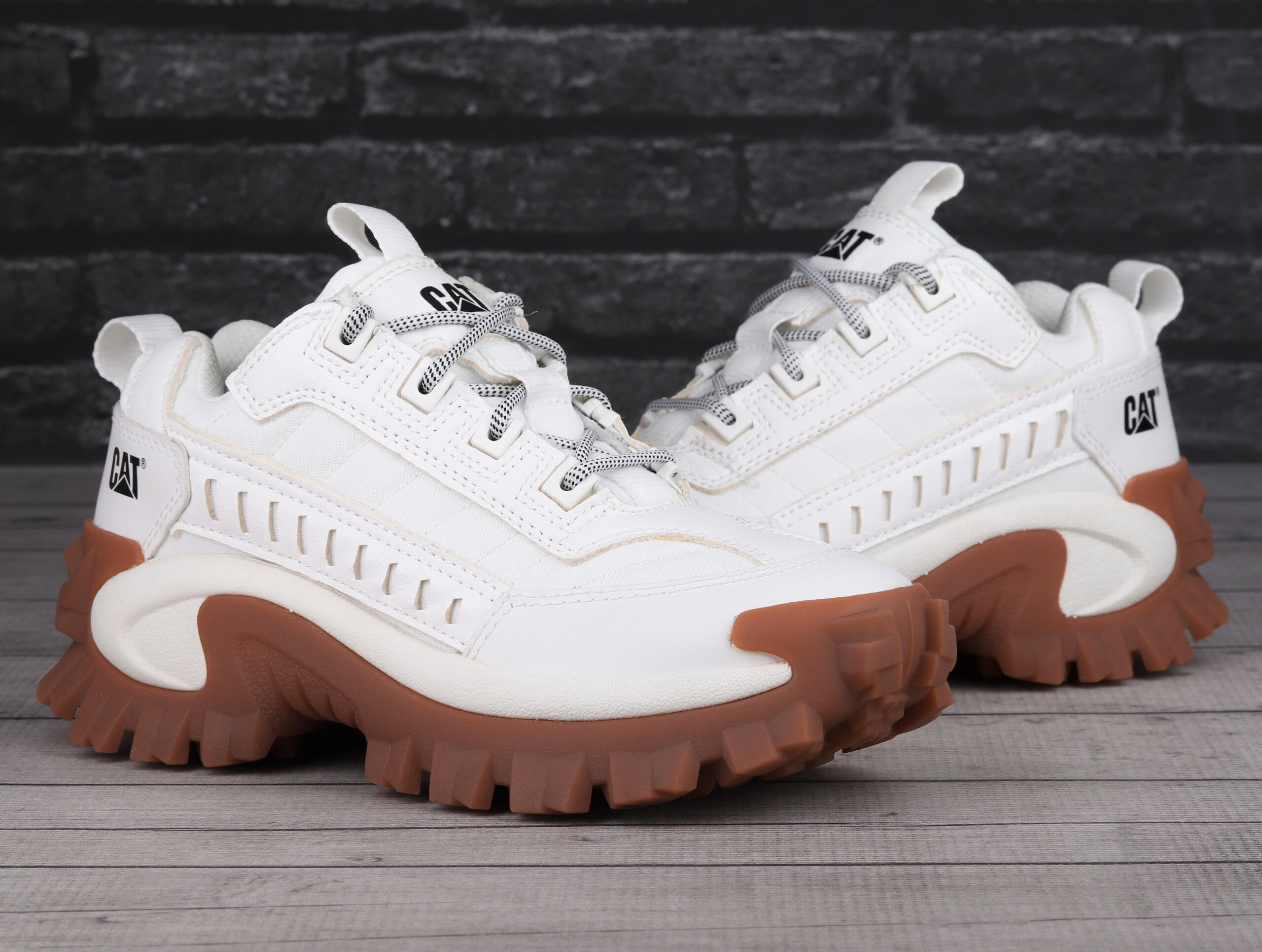 Buty sportowe do chodzenia Caterpillar ECO INTRUDER 5/7