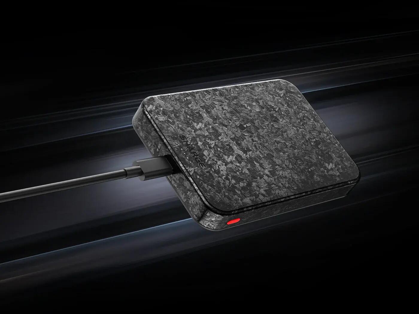 Batterie externe CarbonMag 10K 10 000mAh MagSafe Qi2 15W USB-C 20W 6/7