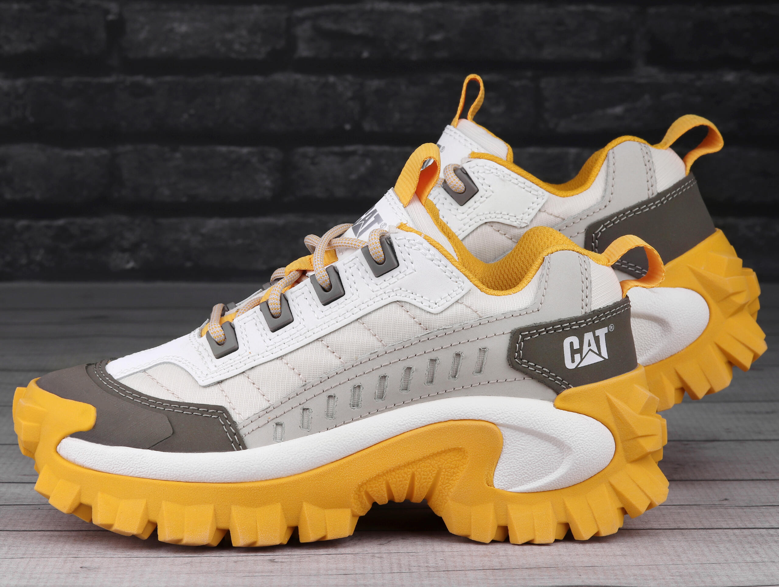 Buty sportowe do chodzenia Cat INTRUDER 3/7