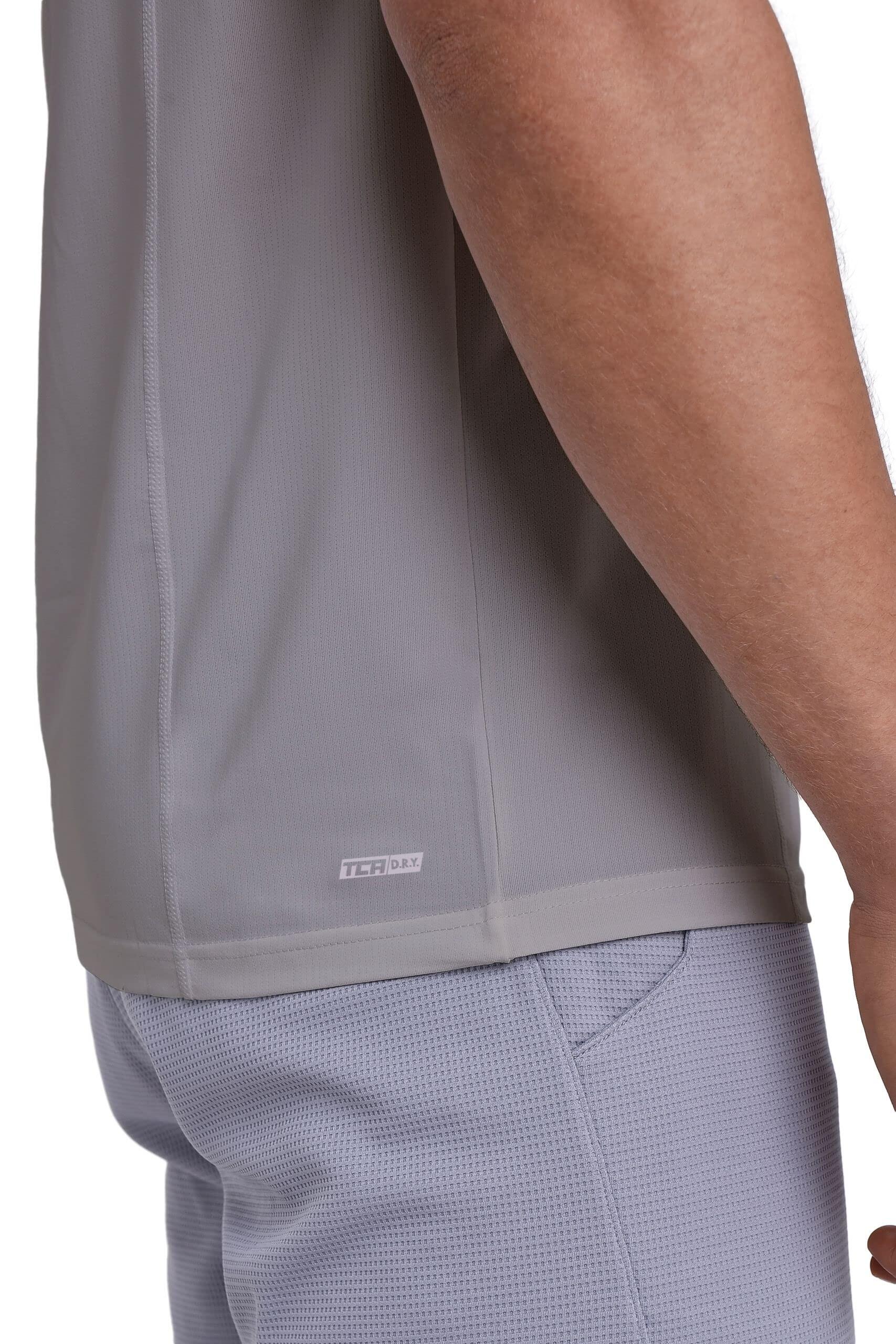 Heren T-shirt met korte mouwen en sneldrogend materiaal. 5/7