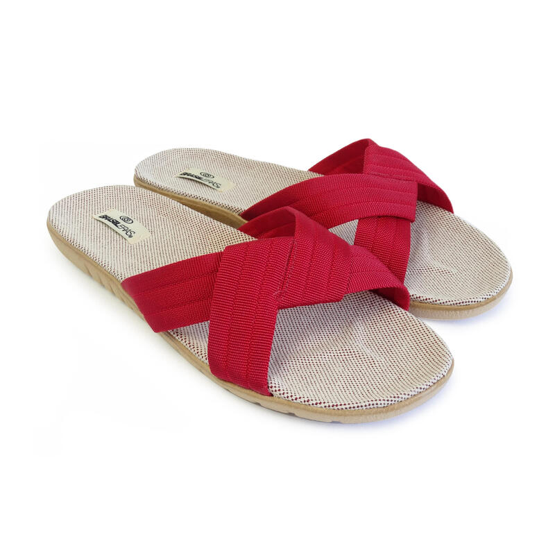 Sandales pour femmes Brasileras de couleur rouge avec semelle en gomme