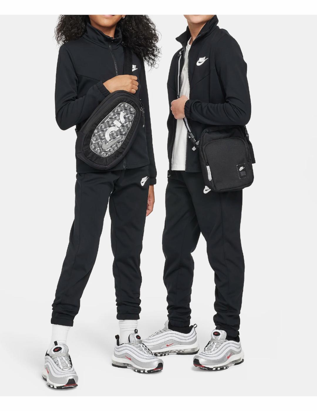 NIKE picture