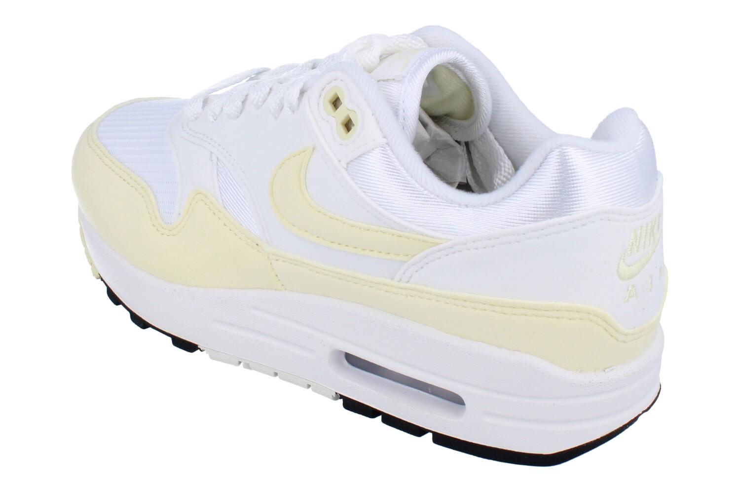 Air Max 1 Womens Trainers 2/5