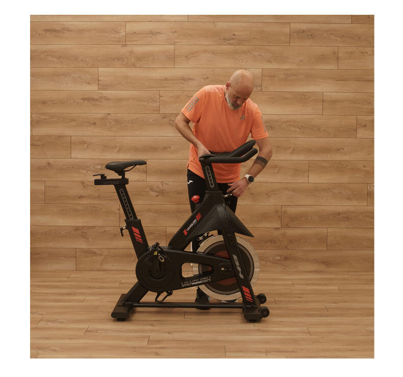 Vélo Indoor Vanquish Cycling - Inertie 20kg - Frein à friction 3/7