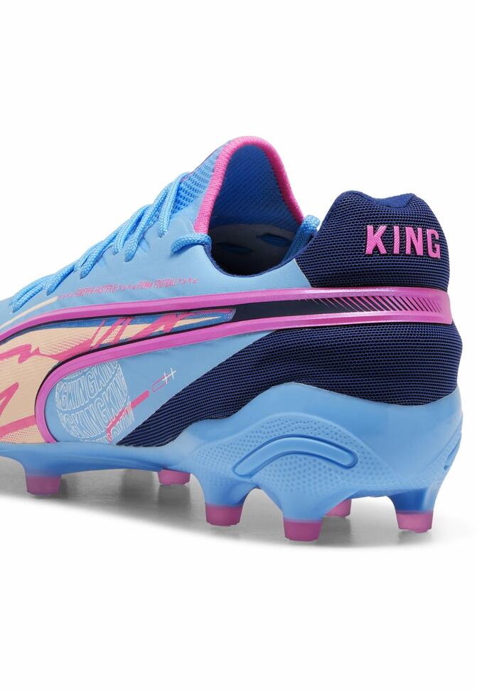 Buty piłkarskie KING ULTIMATE VOLUME UP FG/AG PUMA