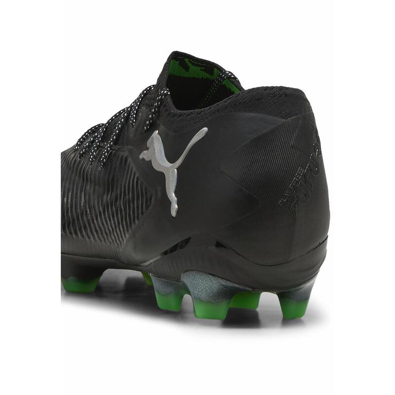 Buty piłkarskie FUTURE 8 ULTIMATE FG niskie PUMA