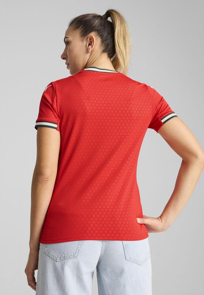 Damska koszulka domowa Portugalia 2025 PUMA Sport Red Sugared Almond Beige