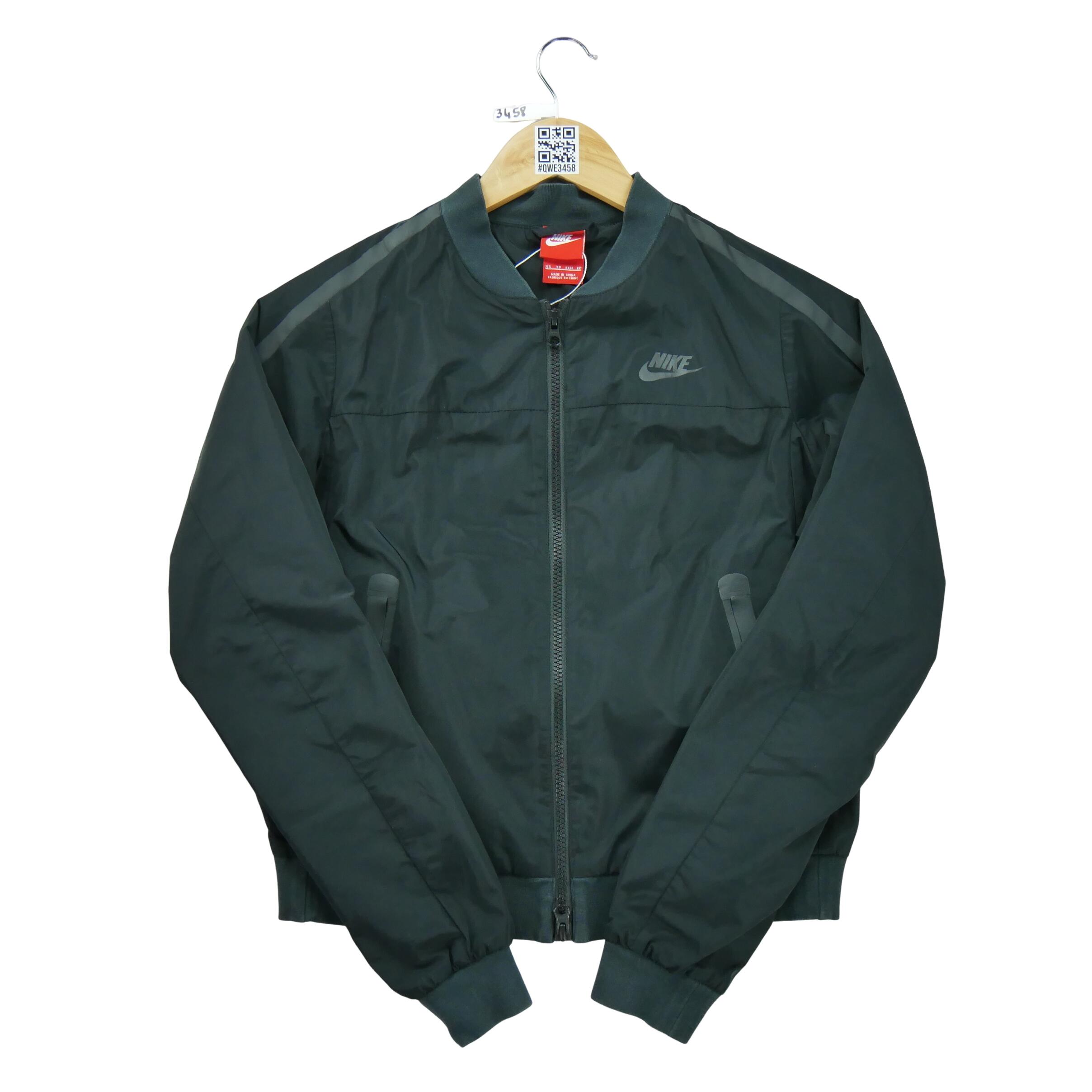 NIKE Segunda Vida - Chaqueta bomber negra de mujer - Excelente