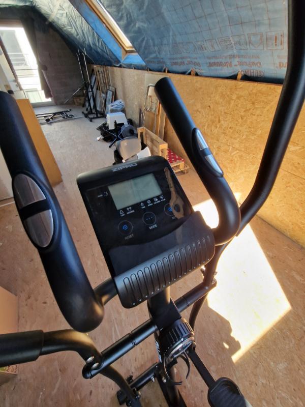 Entre Particuliers - Vélo elliptique zipro 2/3