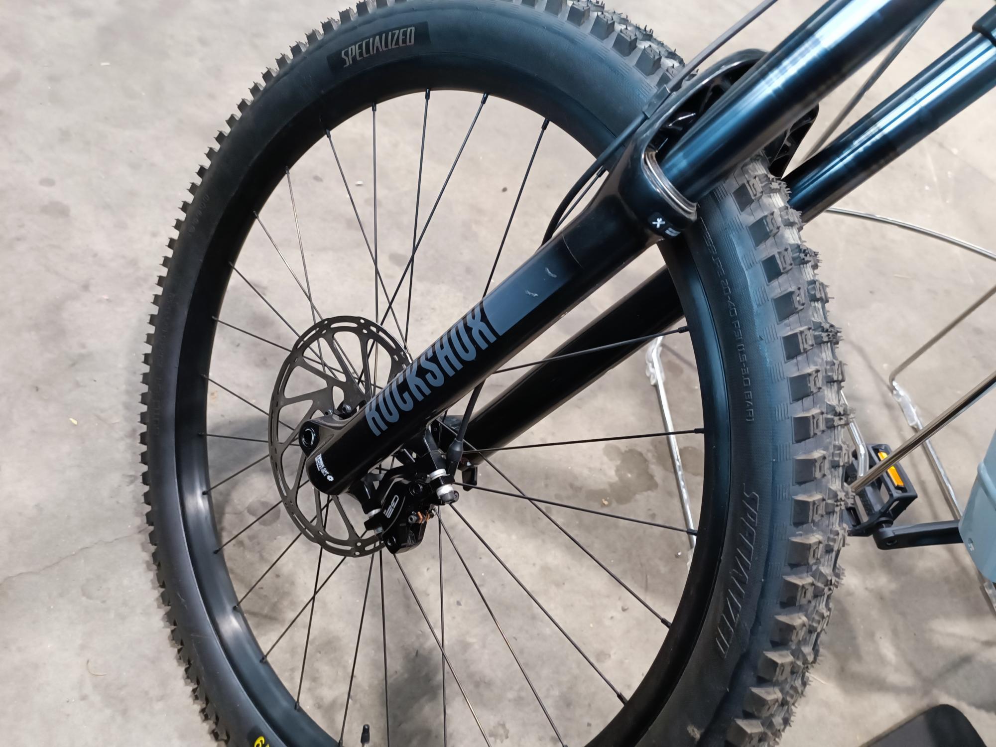 Entre Particuliers - Vélo électrique Specialized turbo levo full suspendu 2022 4/5