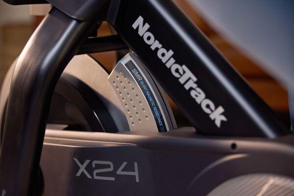 Vélo d'appartement X24 / 24 Niveaux de résistances 6/7