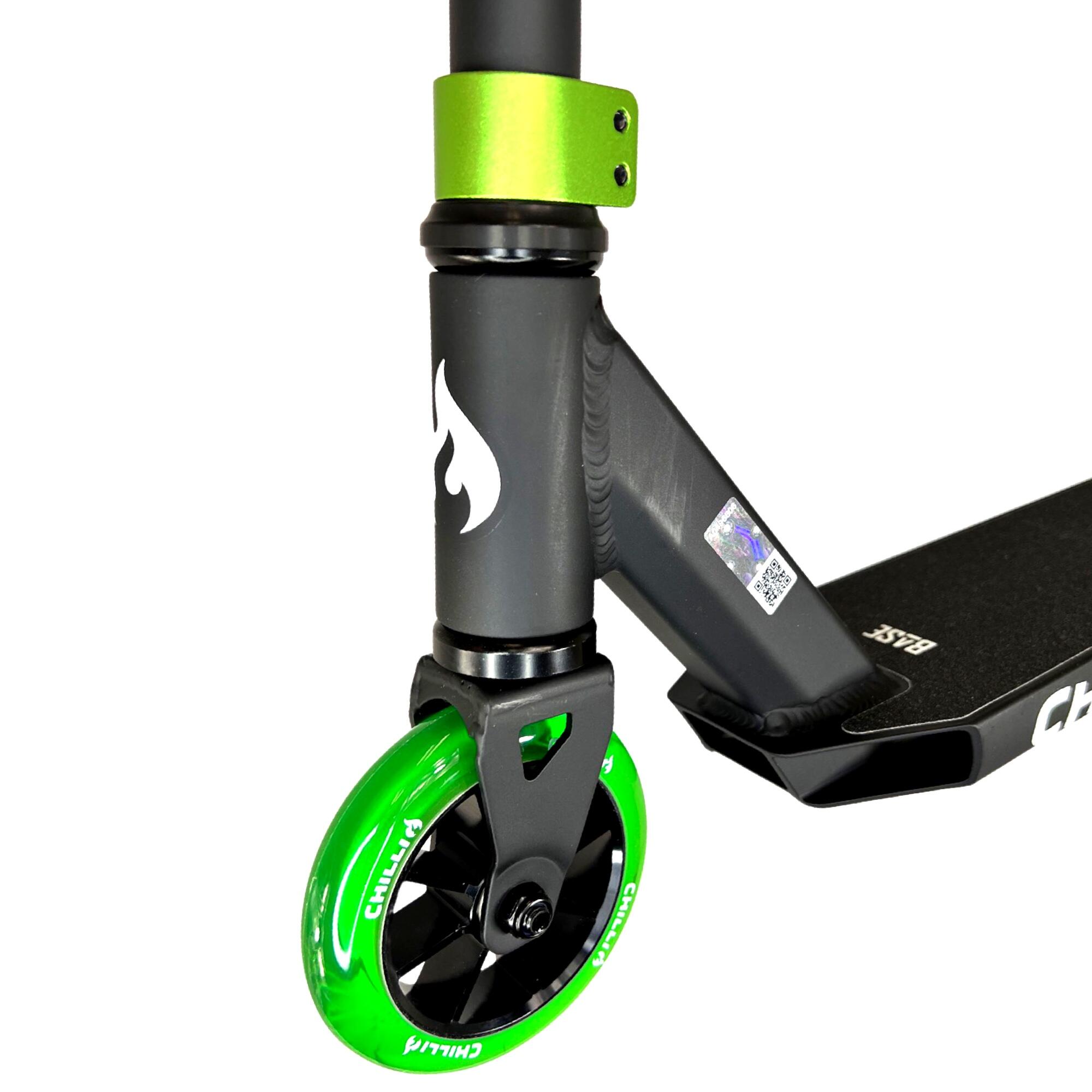 Chilli Pro Base S Stunt-Scooter H=79cm Schwarz/Grün 3/7