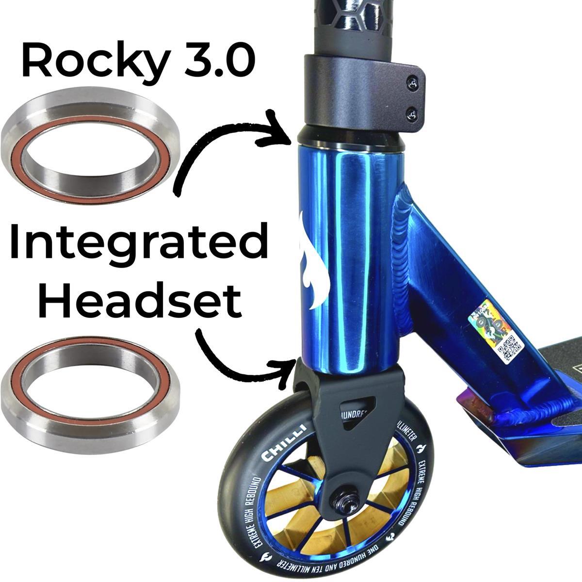 Chilli Pro Rocky Vol.3 Stunt-Scooter H=82cm Schwarz/Blauchrome  + Griptape 6/7
