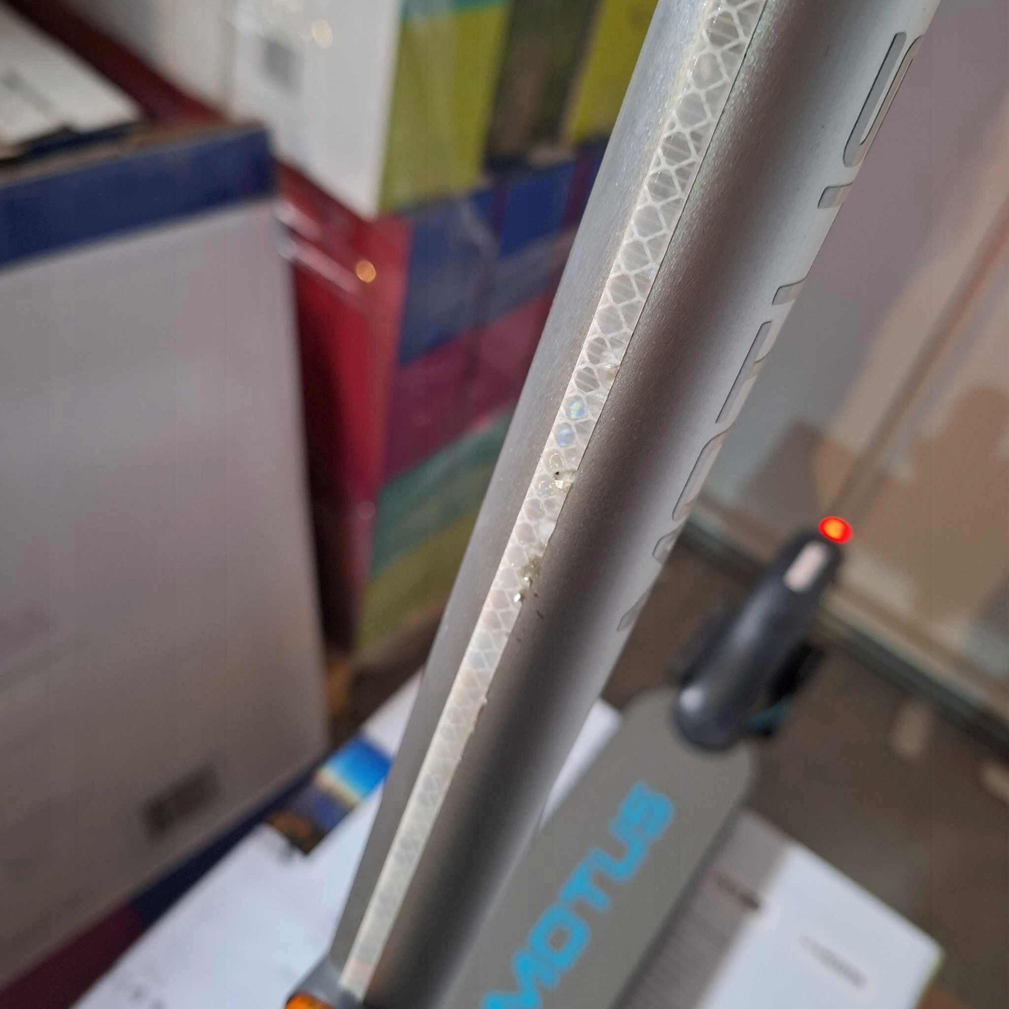 Second Life Hulajnoga elektryczna Motus Scooty 10 lite GEN5 - stan bardzo dobry 3/5