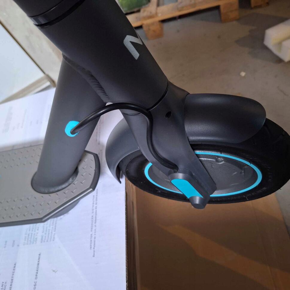 Second Life Hulajnoga elektryczna Motus Scooty 10 lite GEN5 - stan bardzo dobry