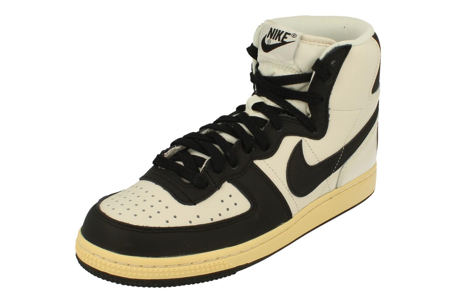 NIKE picture