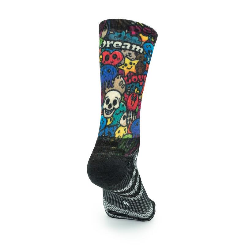 MEIAS SUBLITECNIC PARTY de corrida (1 FIO) SUPER FINAS – Tamanhos 35-46 Exclusivo Online      19,95€  KAMUABU MEIAS SUBLITECNIC PARTY de corrida (1 FIO) SUPER FINAS – Tamanhos 35-46Vendido e expedido por: KAMUABU SC    