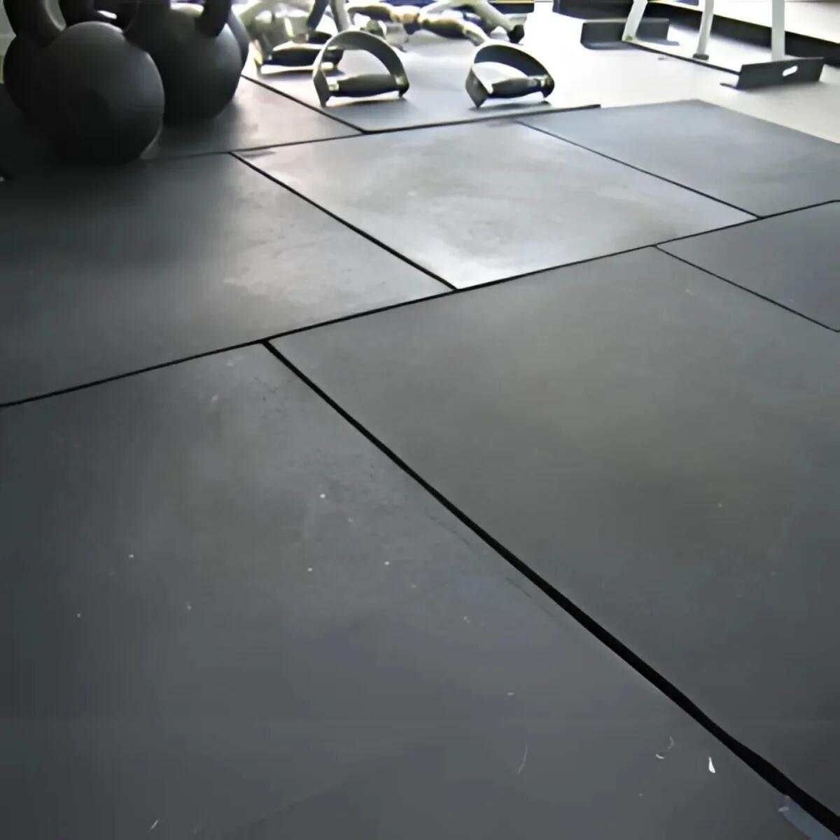 Ladrilhos Fitness - Ladrilhos de Borracha - 100 x 100 cm e 20 mm 3/3