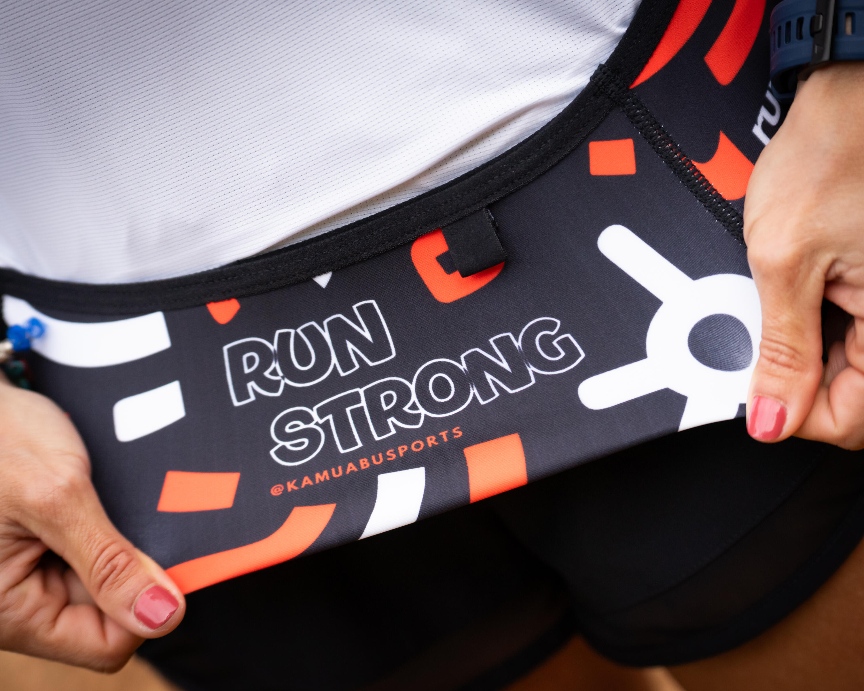 CINTURÓN RUNNING RUN STRONG - BELT TRAIL - Ultraligero y Reversible 3/8