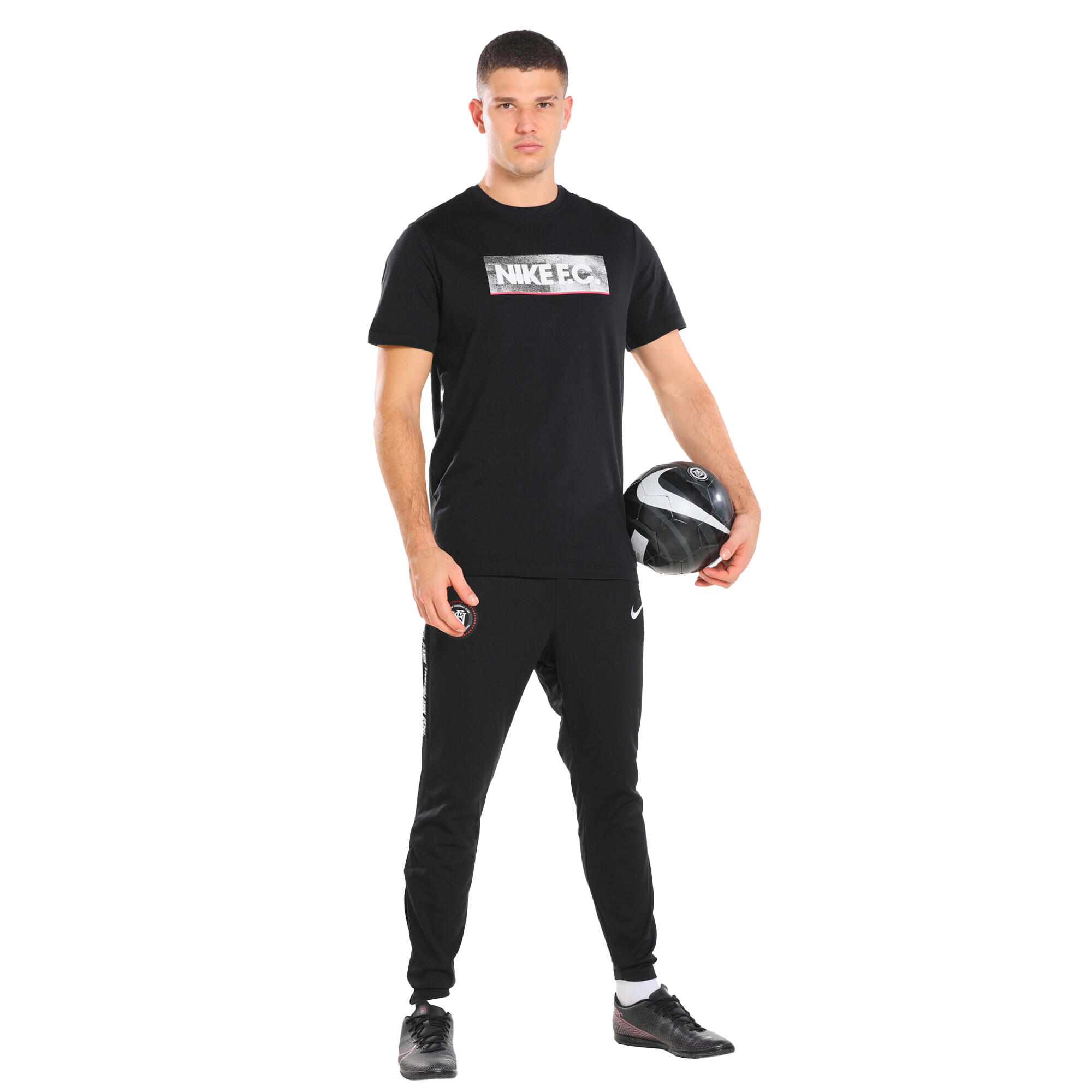 NIKE picture