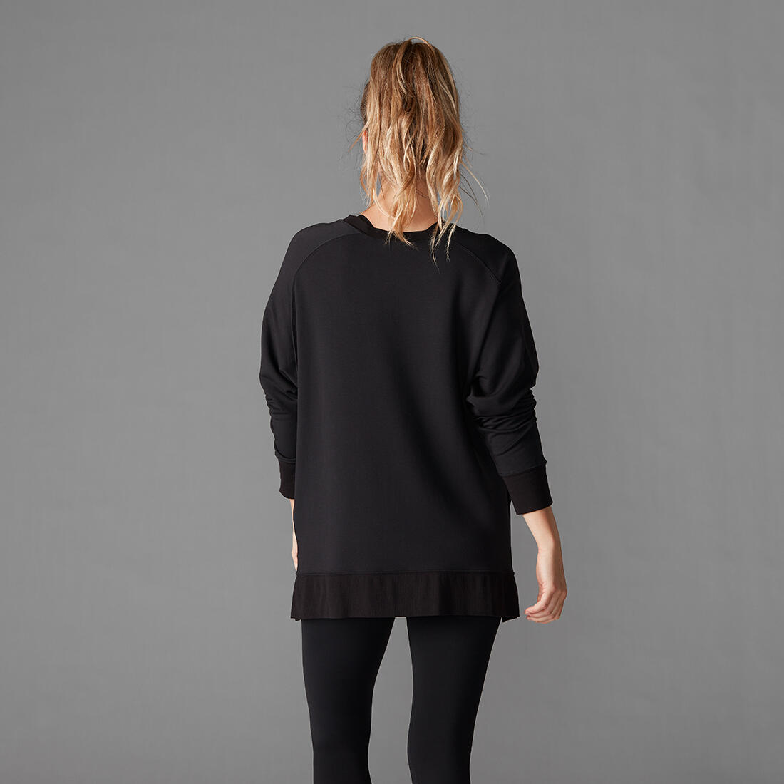 Womens/Ladies Cozy Sweatshirt (Black) 2/4