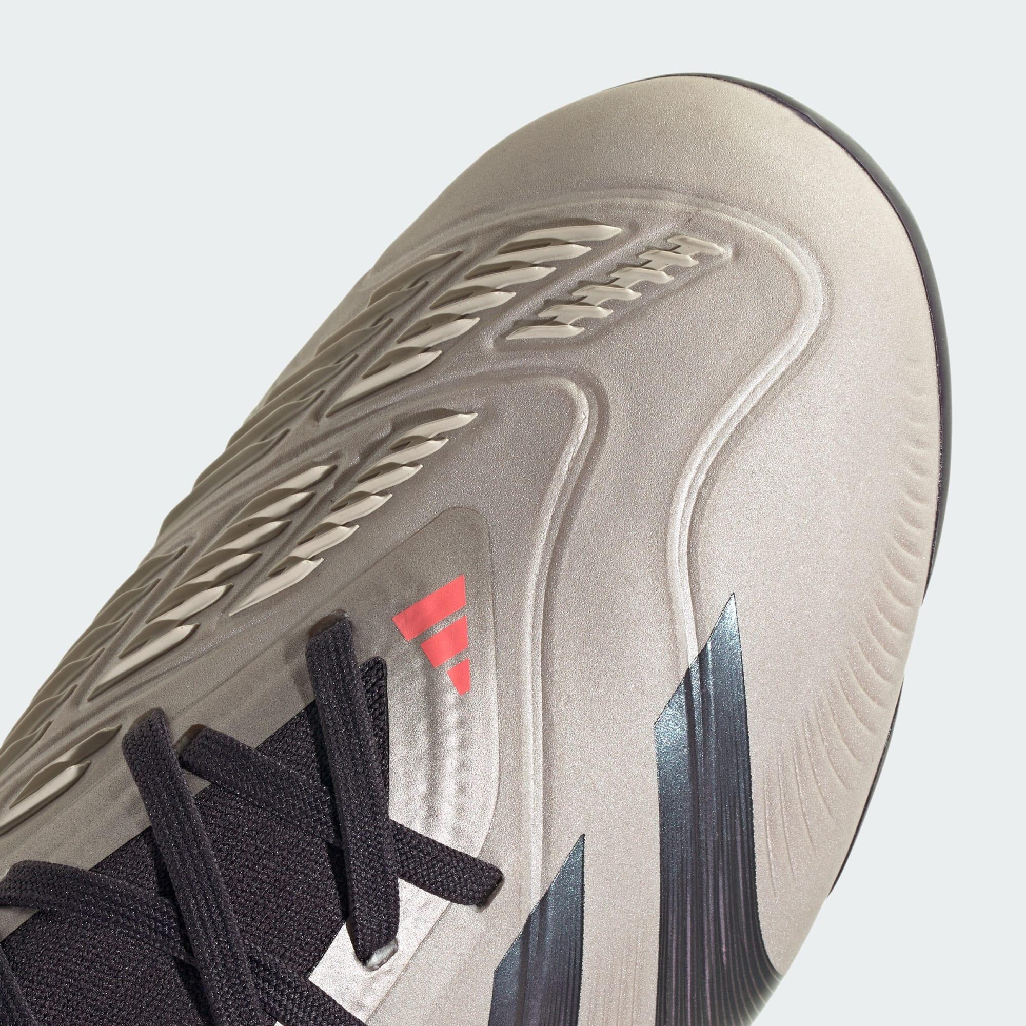 Botas de Futebol Predator Pro – Vários pisos 5/7