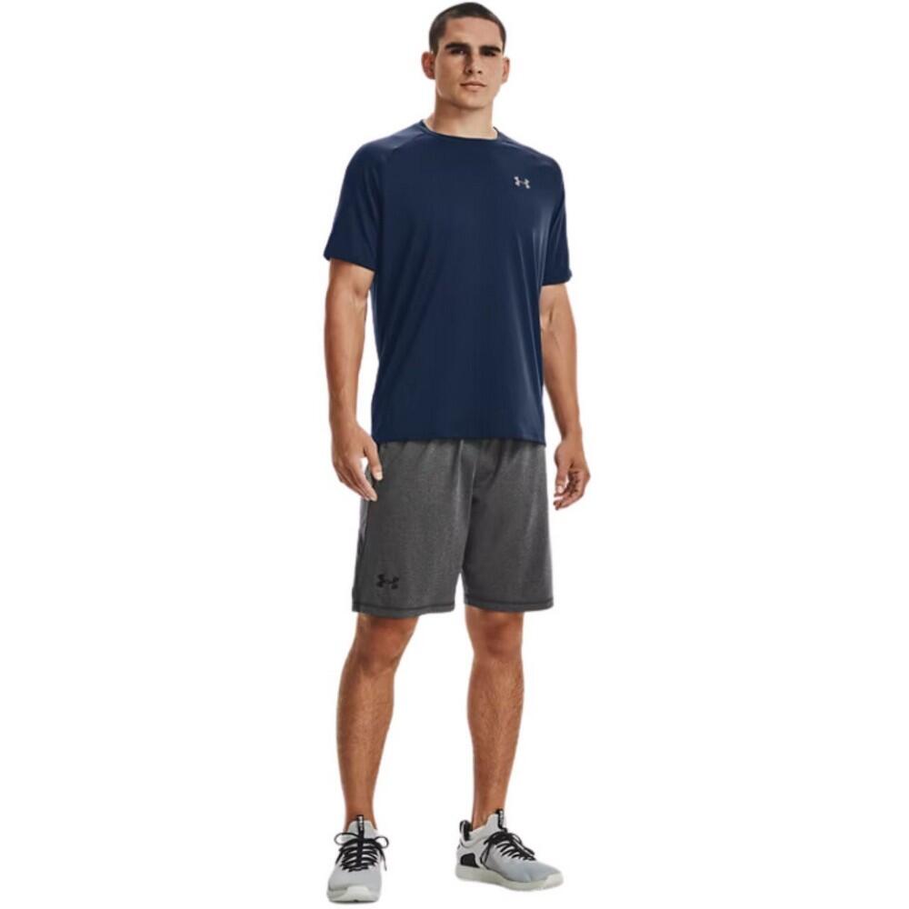 UNDER ARMOUR picture