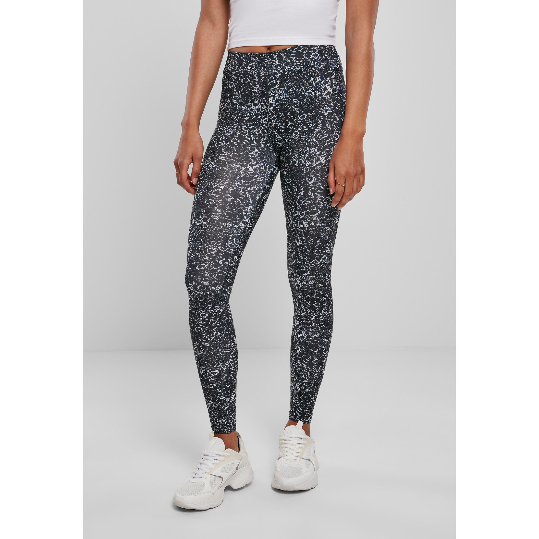 Urban Classics - Legging Femme Urban Classics Aop (grandes Tailles) - Legging - Blanc|noir - 58 4xl - Decathlon