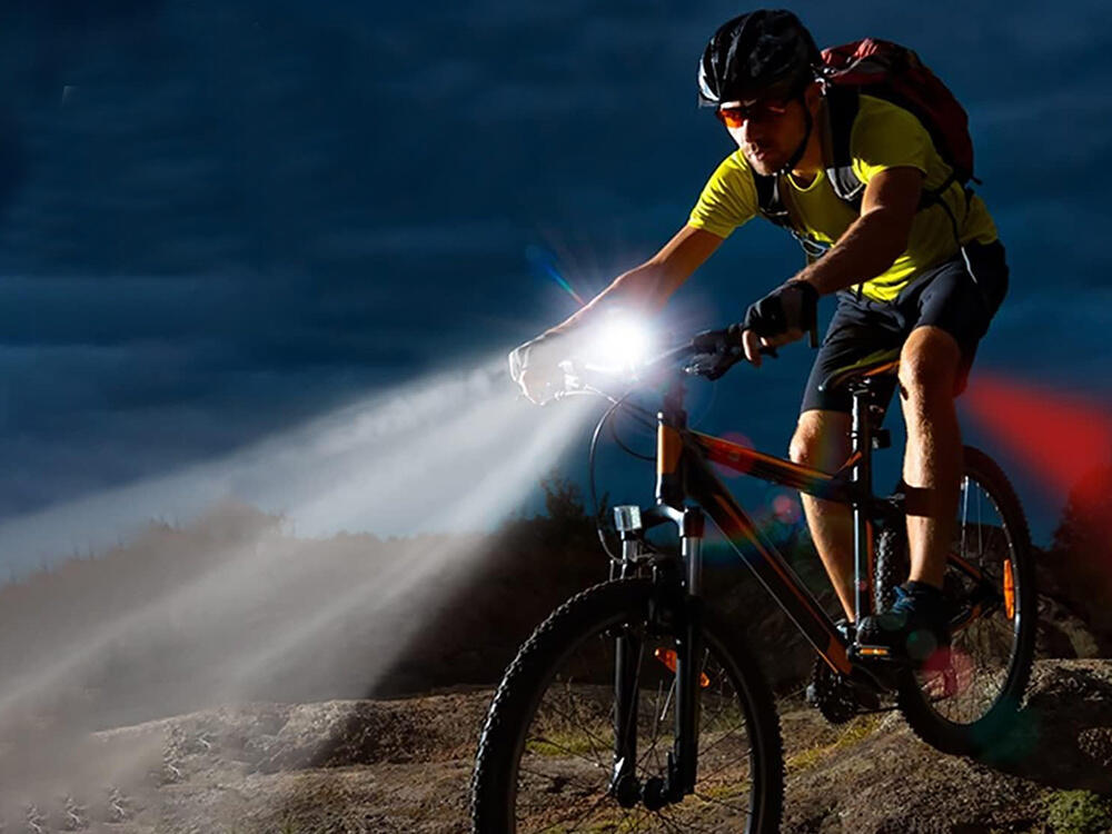 Ensemble D'éclairage De Vélo - Lampe De Vélo LED Rechargeable USB Avant Et Arriere Etanche 4 Modes D Eclairage Noir