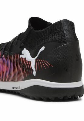 Future 8 pro cage voetbalschoenen puma black white glowing red