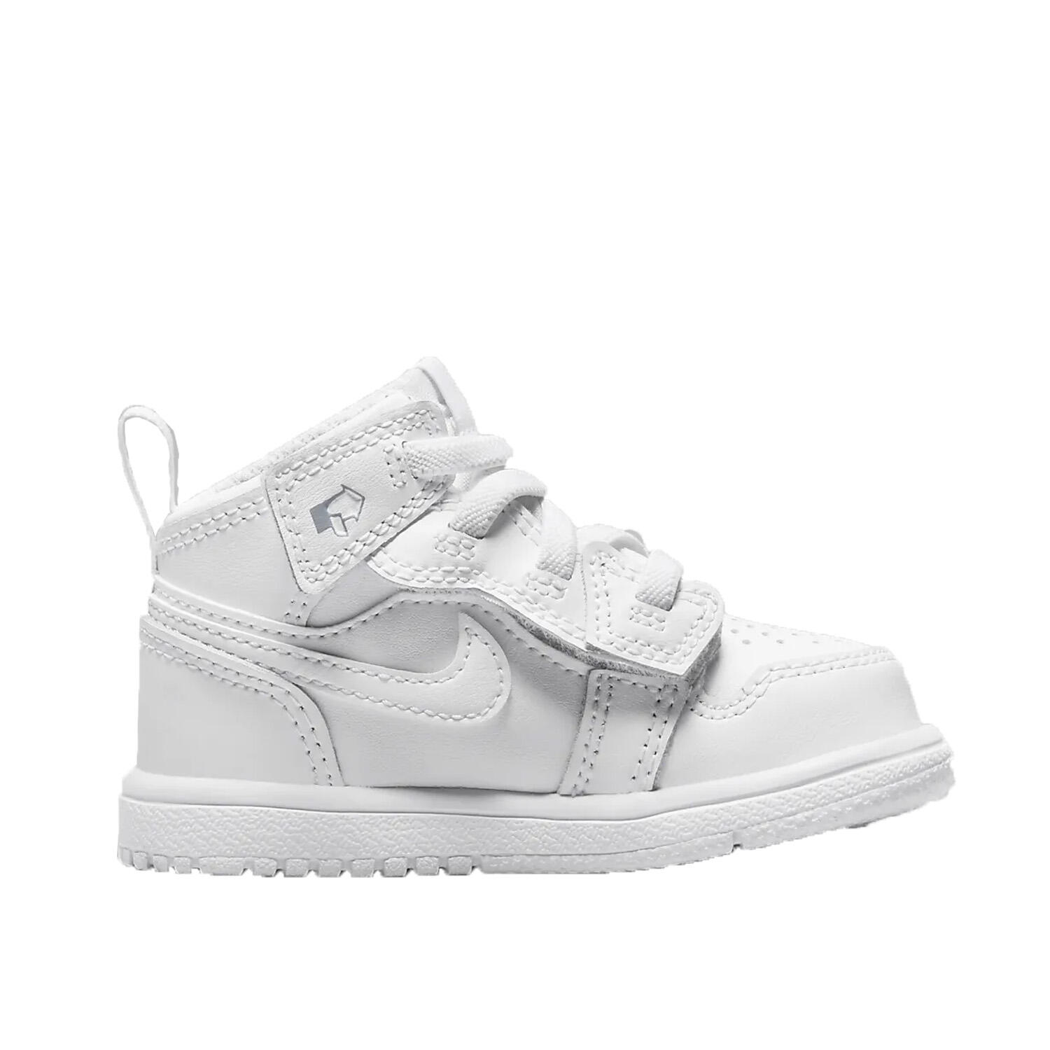 Nike - Jordan 1 blanc DR9744-136 1/2