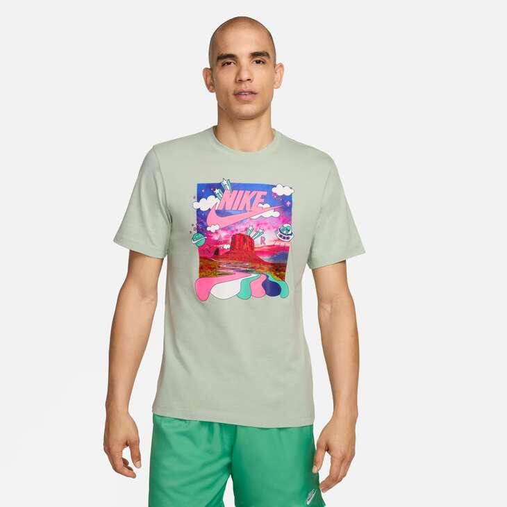 NIKE picture