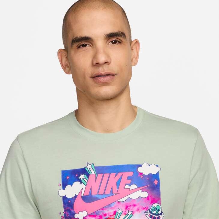 T-shirt uomo nike verde 3/4