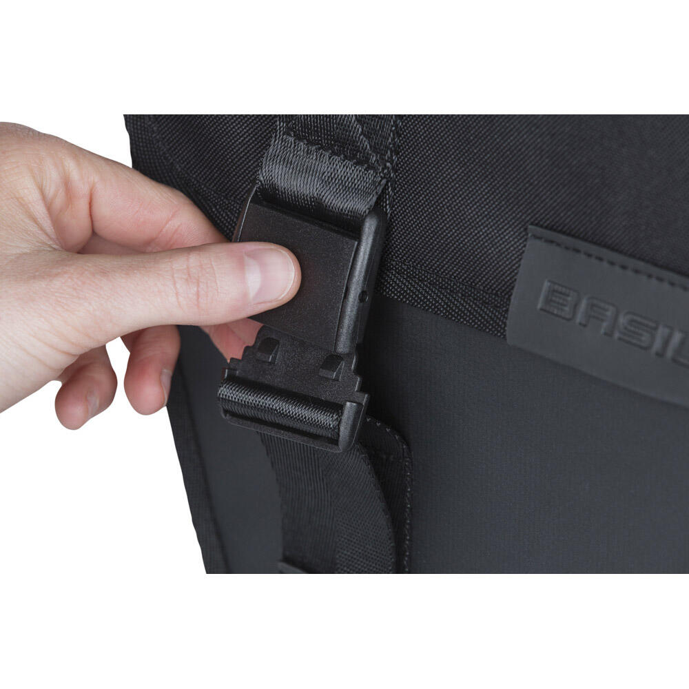 Wasserdichte Polyester-Hecktasche Basil Tour Mik 2.0 4/6