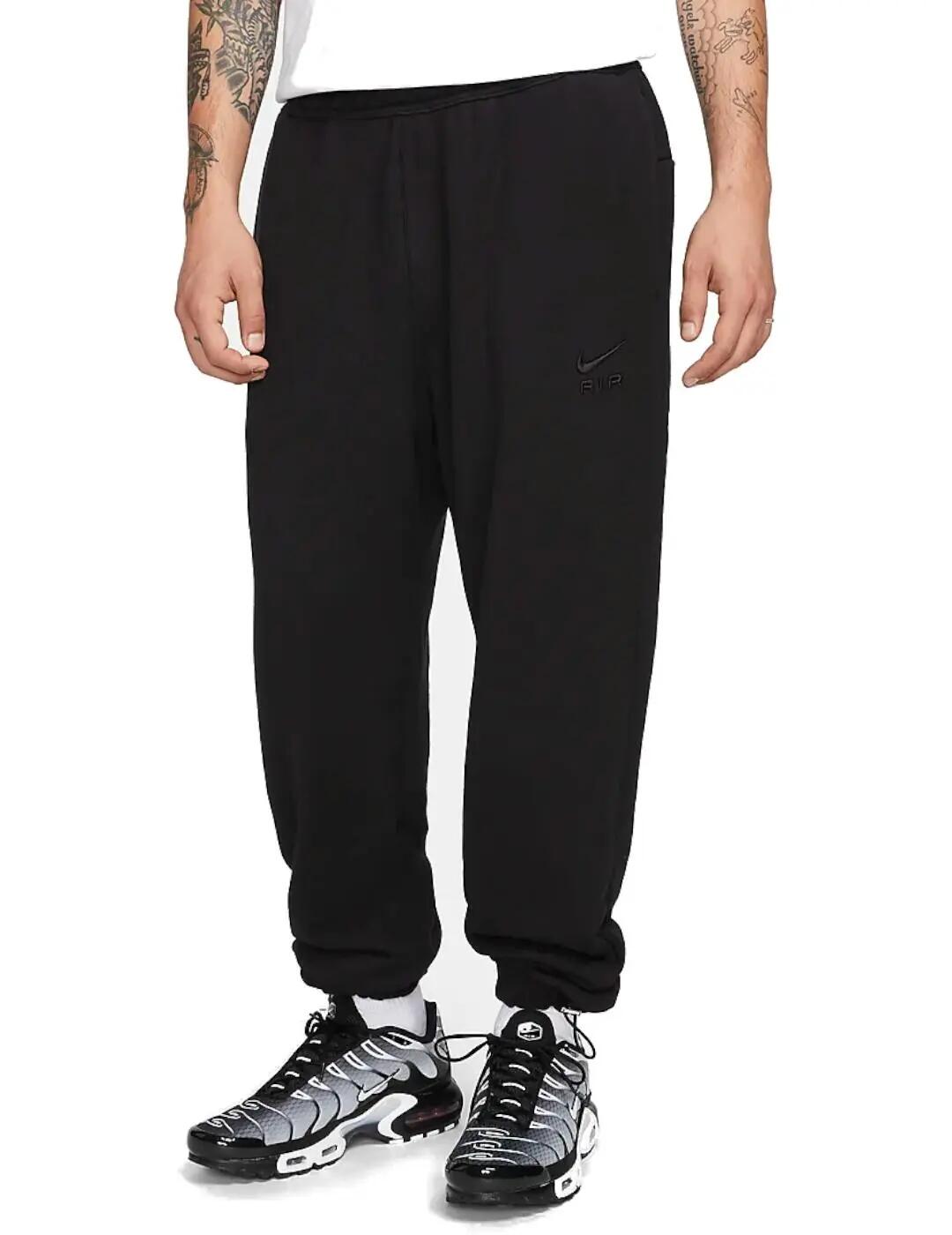 NIKE picture