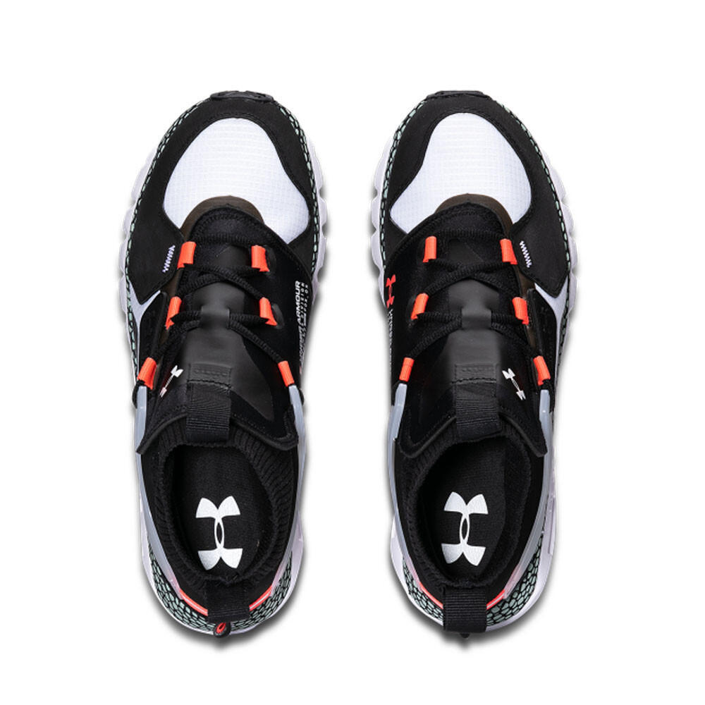 Basket Under Armour HOVR SUMMIT MID SPORTSTYLE 4/5