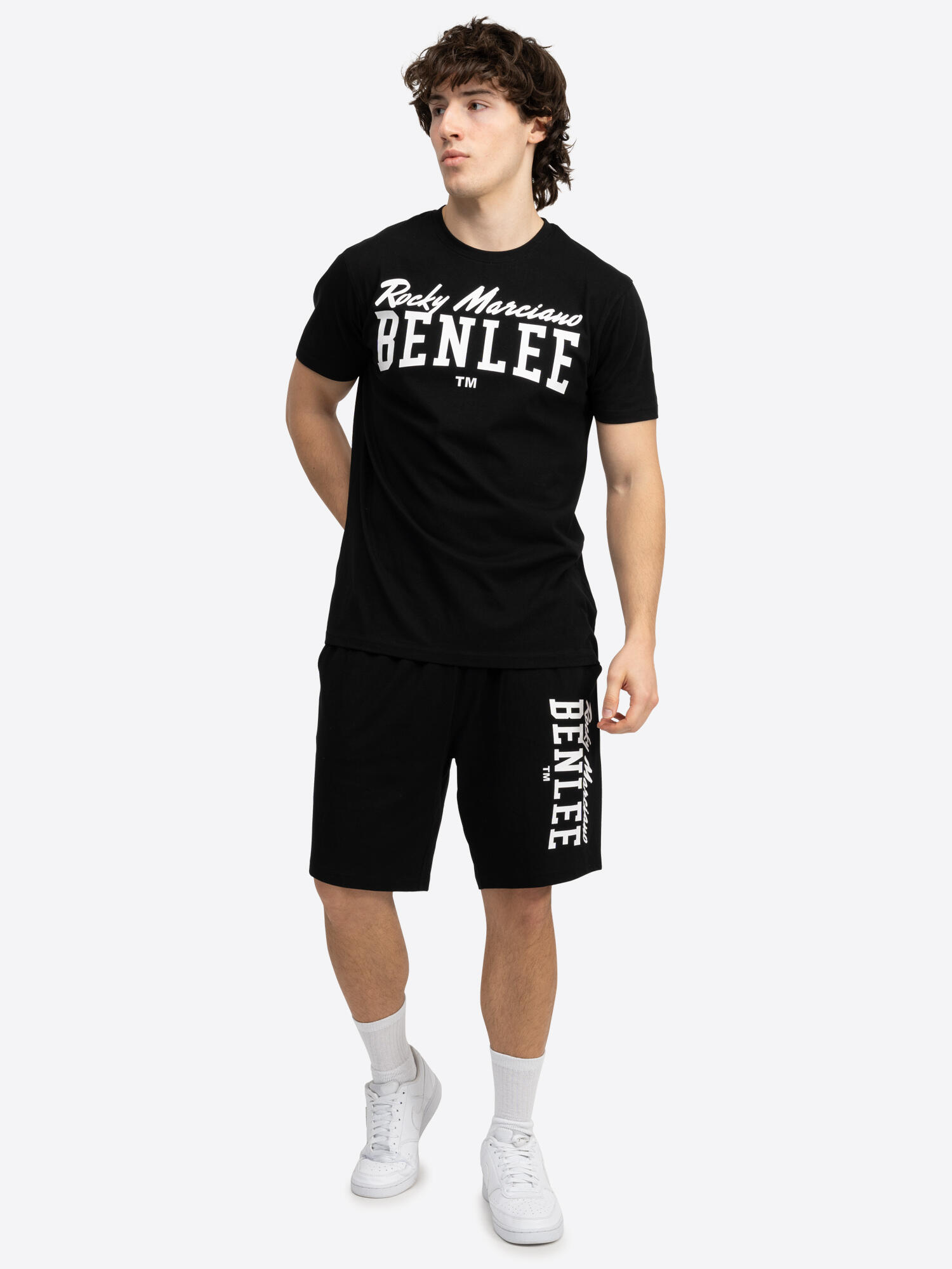 Completo t-shirt e pantaloni corti Lonsdale Surry 3/7