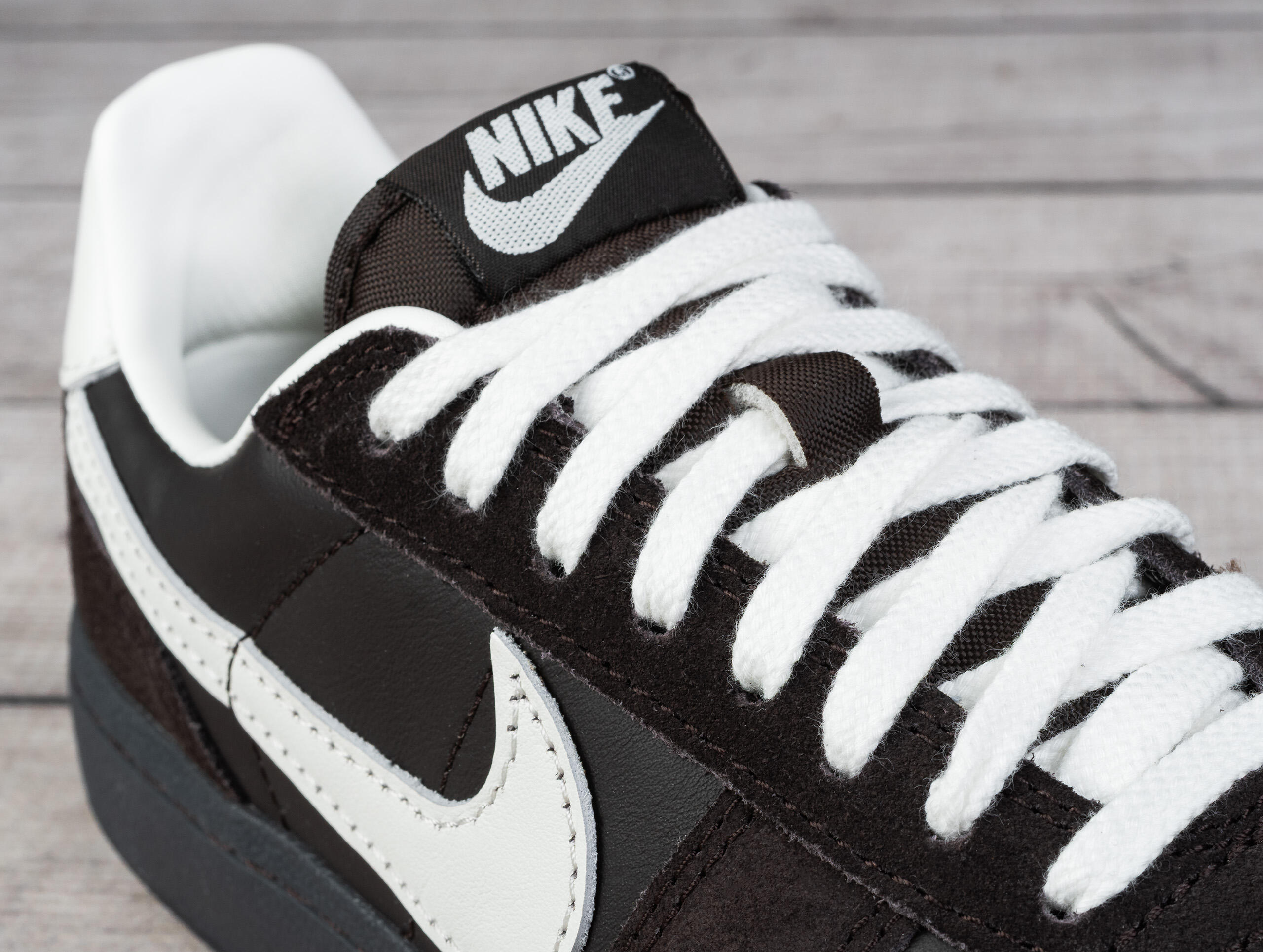 Buty męskie sportowe do chodzenia Nike FIELD GENERAL 6/7