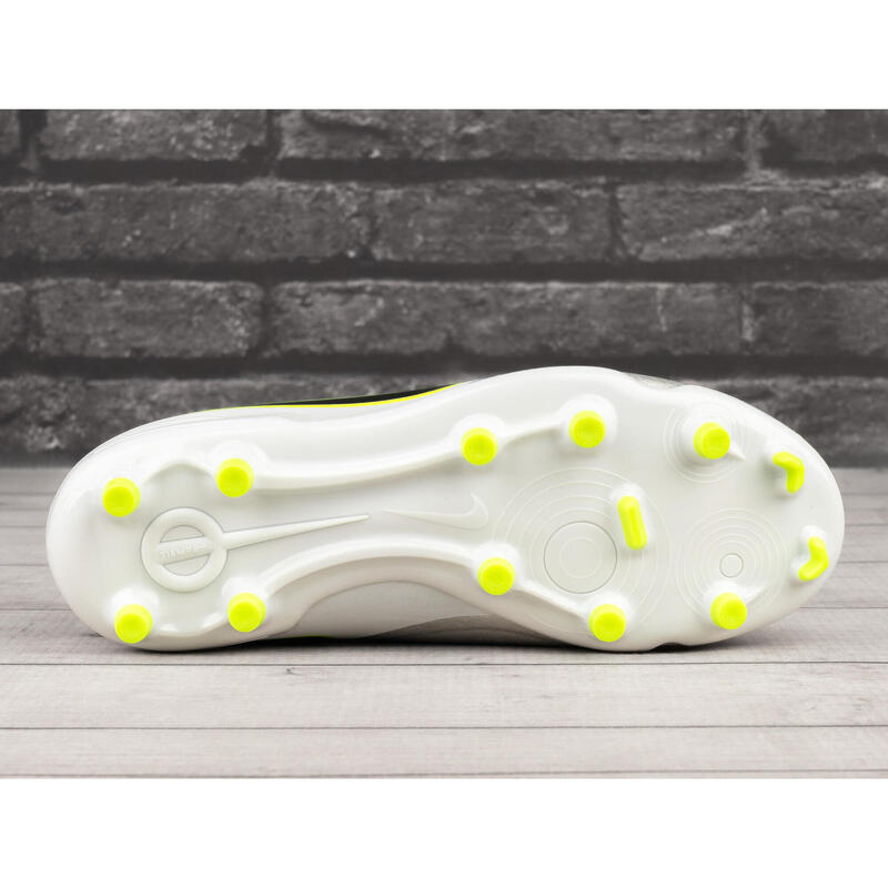 Ghete fotbal Nike Legend 10 Academy FG silver 38 Teren gazon natural
