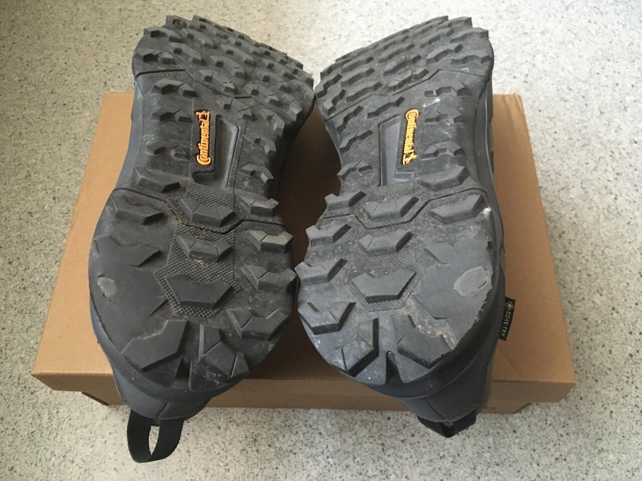 Entre Particuliers - Chaussures de randonnée Adidas "Terrex Ax4 Gore-Te 3/3