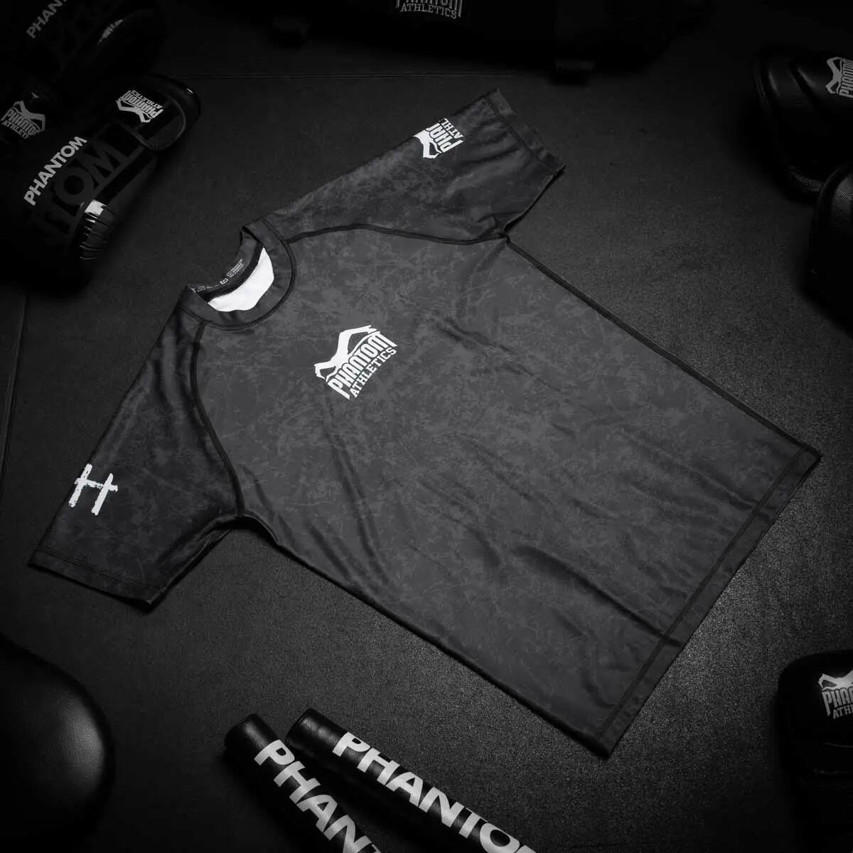 Rashguard EVO Serious 5/10
