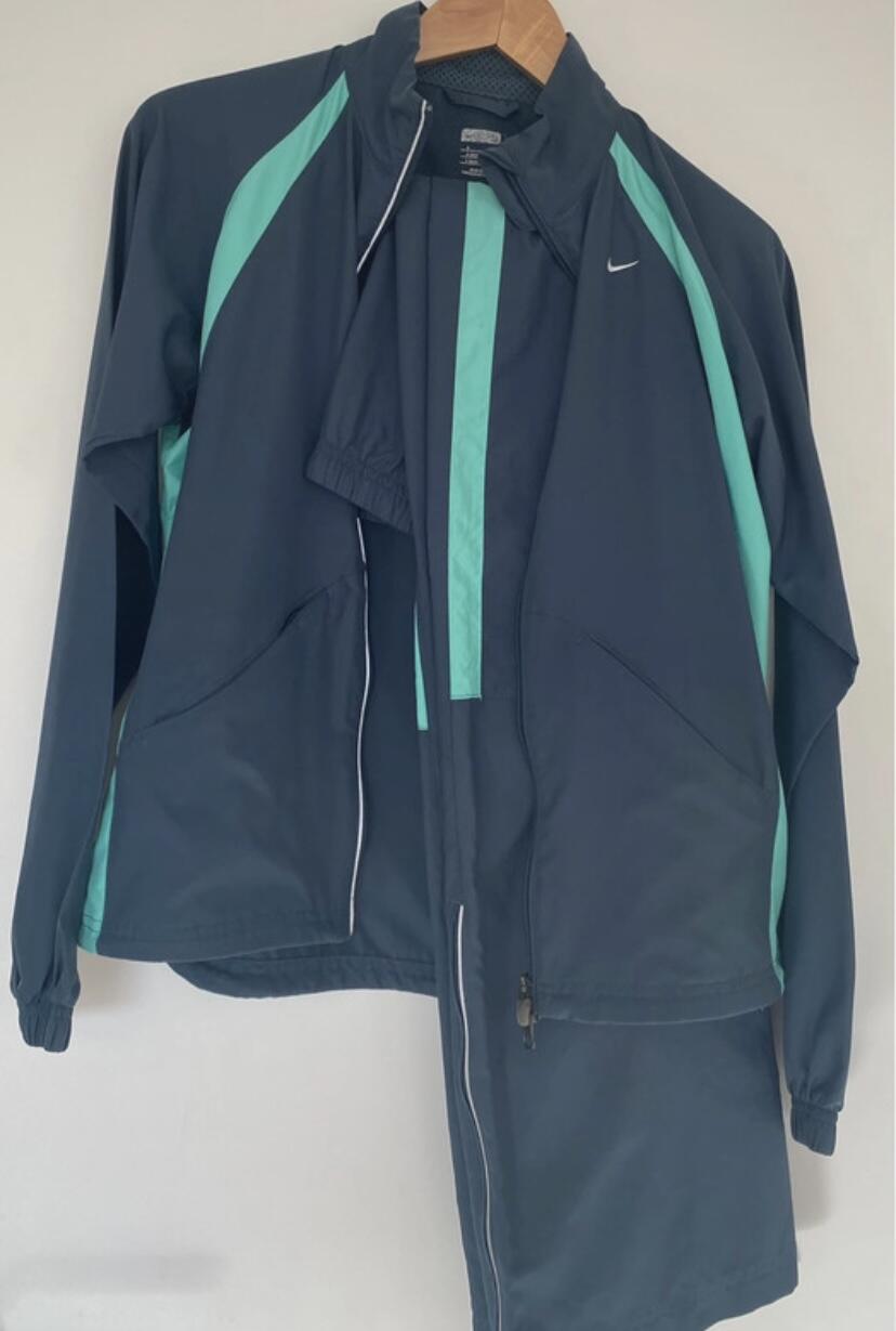 NIKE picture