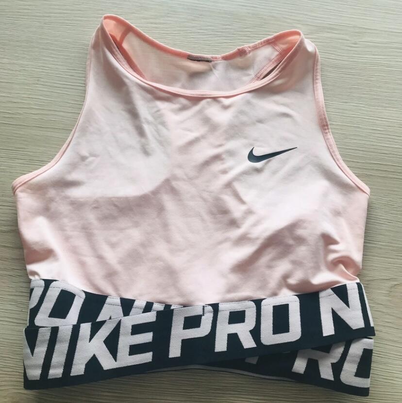 NIKE picture