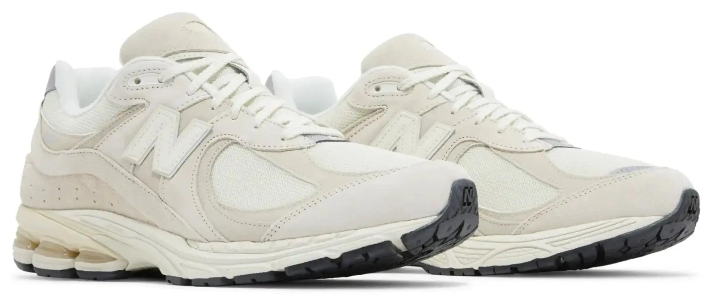 New Balance 2002R Off White 3/3