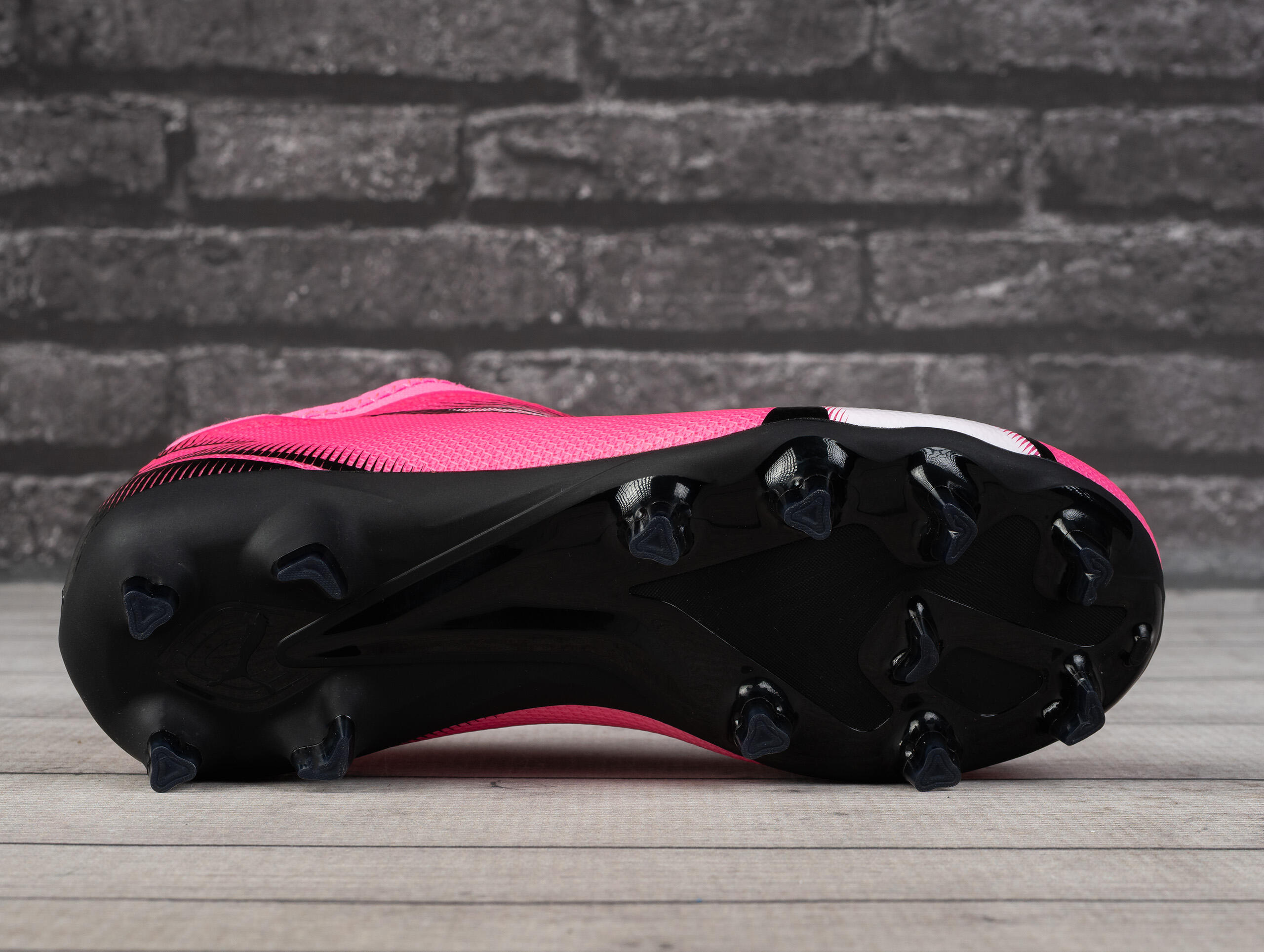 Buty sportowe do piłki nożnej Puma ULTRA MATCH LL 5/7