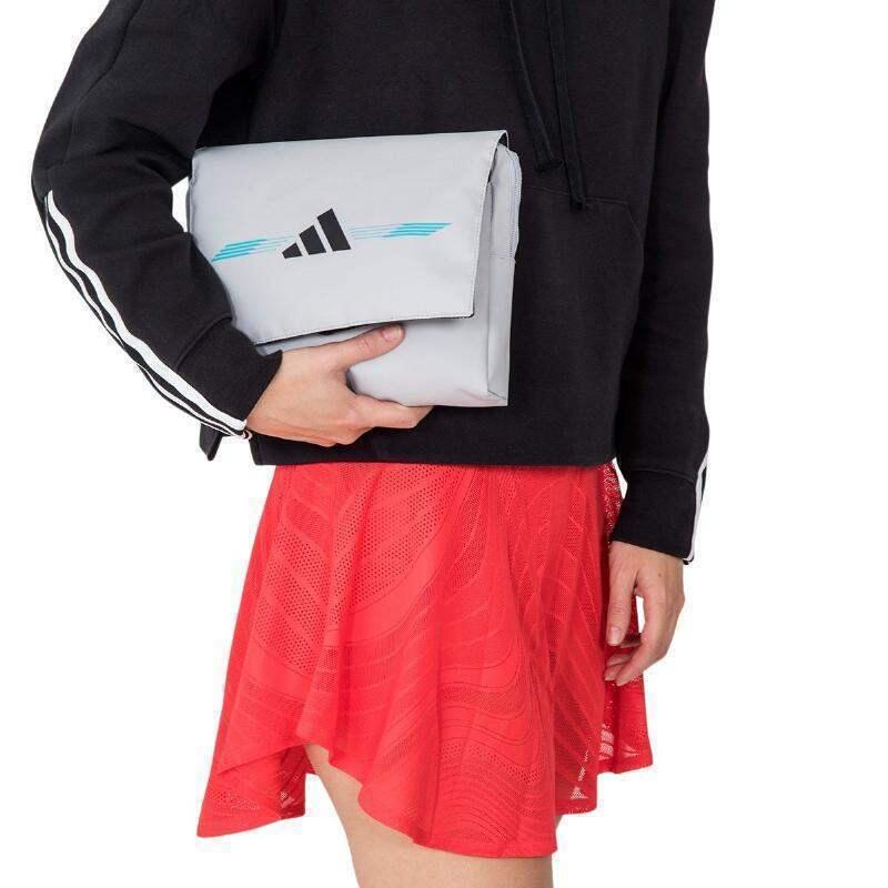 Adidas Marta Ortega 3.4 Chalk White Necessaire 2/5