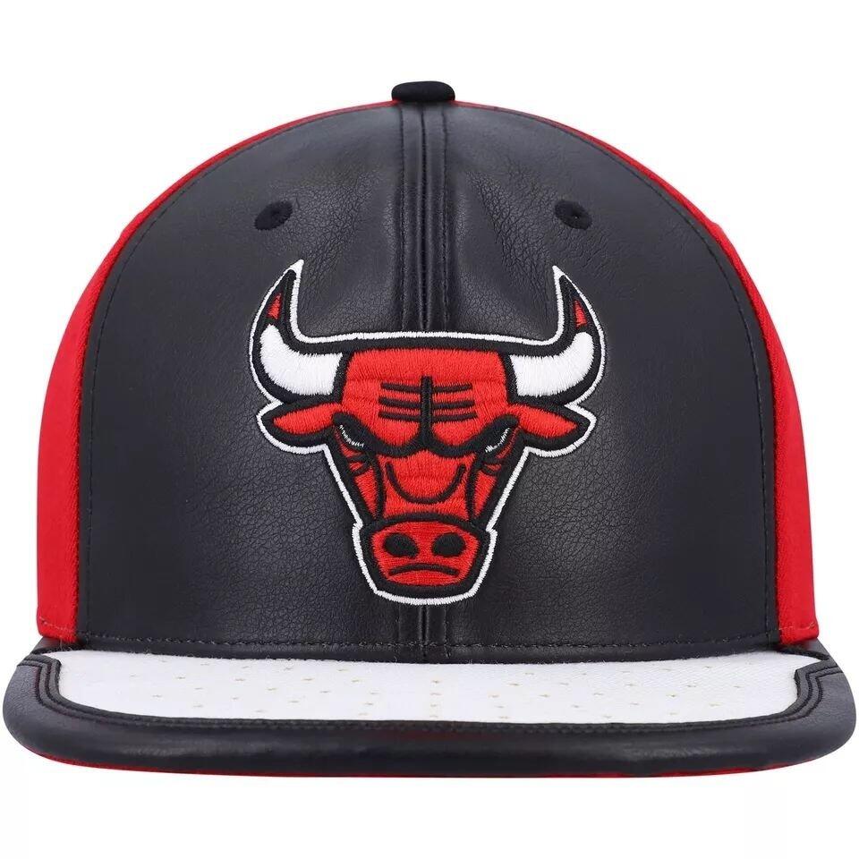 Czapka z daszkiem unisex koszykarska Mitchell & Ness Chicago Bulls