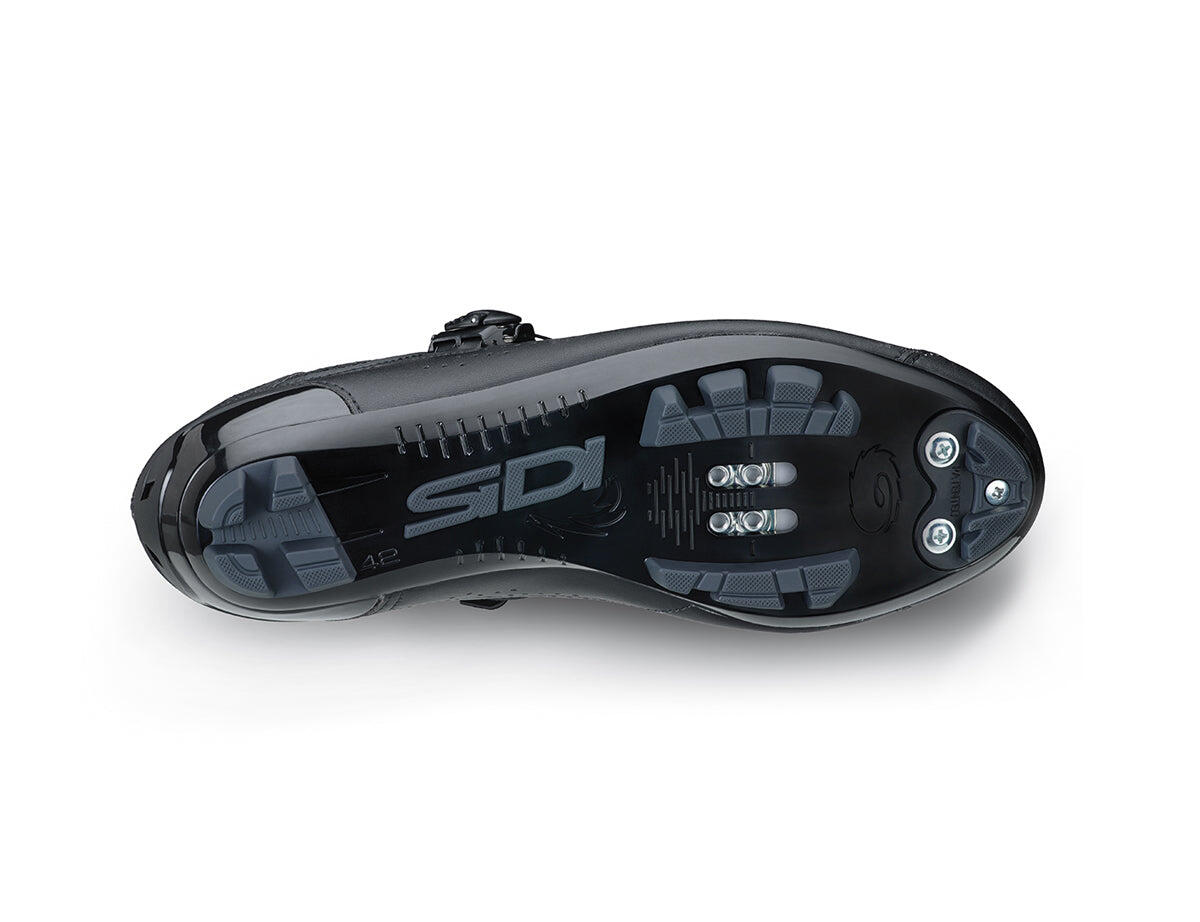 Chaussures EAGLE 10 MEGA noir 5/6