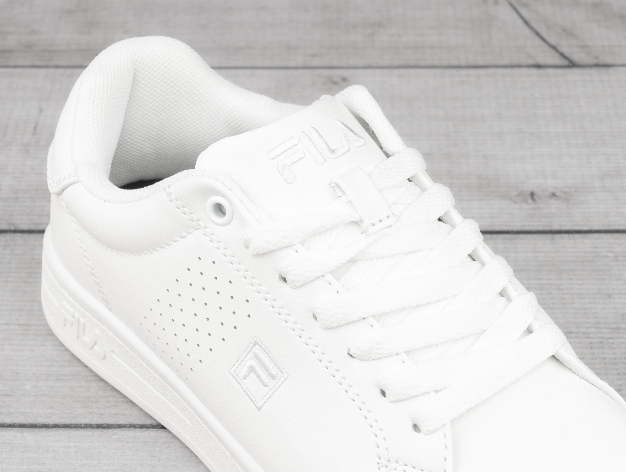 Chaussures universel femmes Fila Crosscourt 2 Low Wmn 6/7